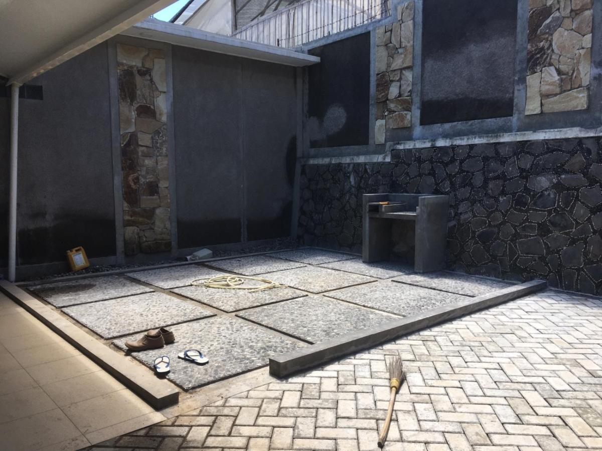Dallil Putra Villa Lembang Kültér fotó